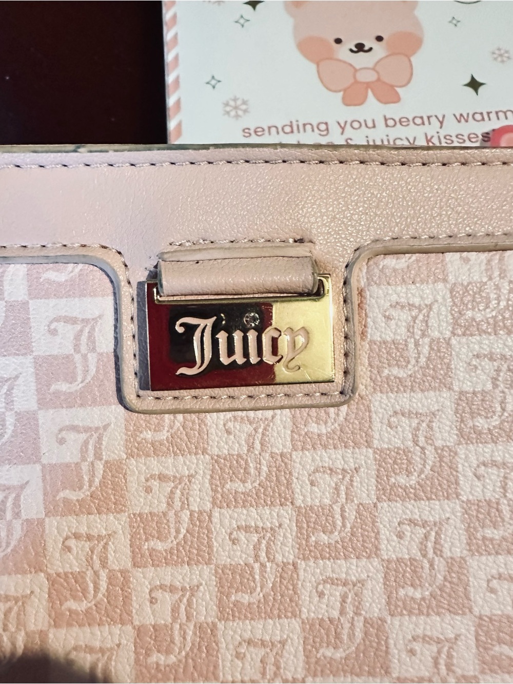 Juicy Couture Pink Monogram Logo Compact wristlet and Crème shop - Picture 4 of 9